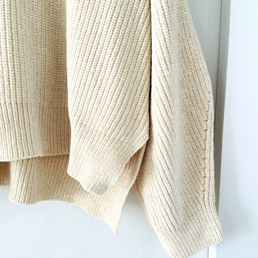 Wish Australia Women's Size S Cream Knit Pullover Sweater Crew Neck Long Sleeve - Picture 4 of 9